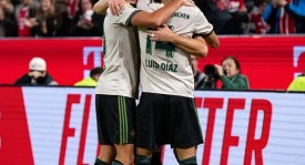 马塞利诺神换人2分钟绝杀逆转，黄色潜水艇追平巴萨积分榜