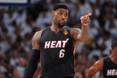 卡梅隆·吉迪与公牛队续约4年1亿，湖人见证新星崛起